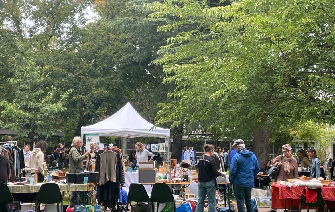 1200 participants à notre vide-grenier