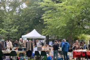1200 participants à notre vide-grenier